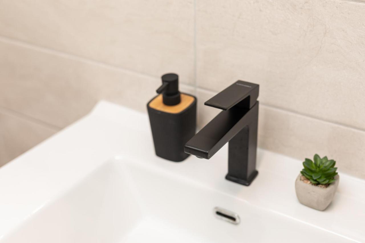 באסקה Apartments Neptun מראה חיצוני תמונה